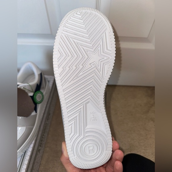 Size 9 Bapesta Brand new - Picture 12 of 14